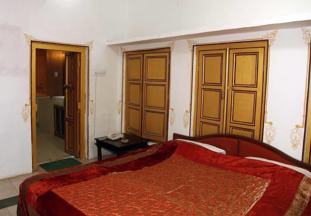Krishna Prakash Heritage Haveli Jodhpur  Eksteriør billede